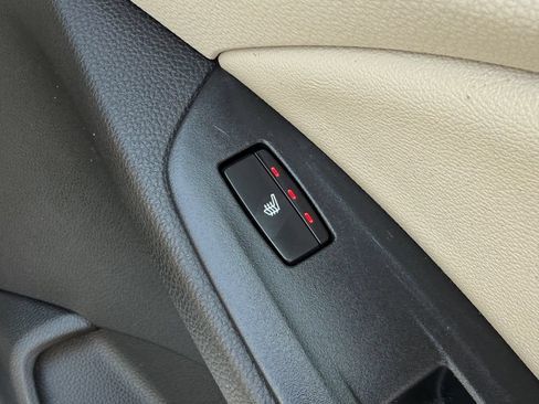 Used 2020 Honda Accord Touring image 16