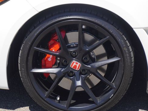 Used 2025 Honda Civic Type R image 4