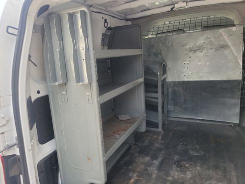 Used 2020 Nissan NV200 S FWD image 13