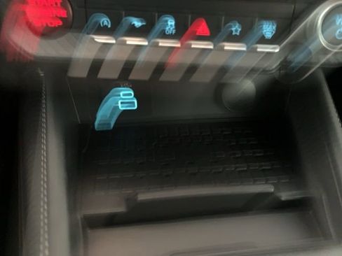 Used 2024 Ford Mustang Premium image 13