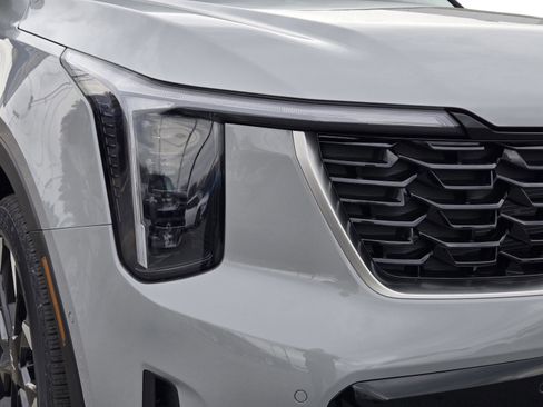 New 2026 Kia Sorento SX image 3