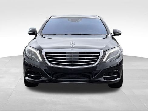 Used 2017 Mercedes-Benz S 550 Sedan image 8
