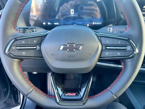 New 2026 Chevrolet Equinox RS image 9