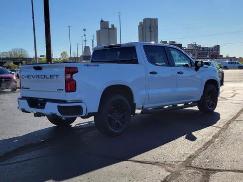 Used 2023 Chevrolet Silverado 1500 RST w/ Redline Edition image 2