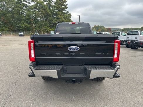 New 2026 Ford F350 XLT w/ FX4 Off-Road Package image 6