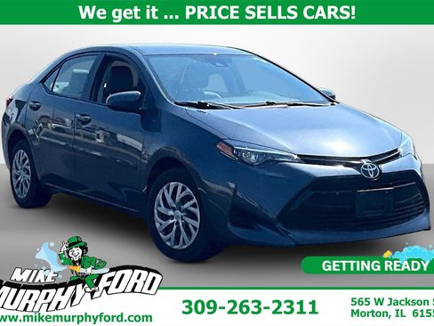 Used 2017 Toyota Corolla LE w/ Carpet Mat Package (TMS) FWD image 1