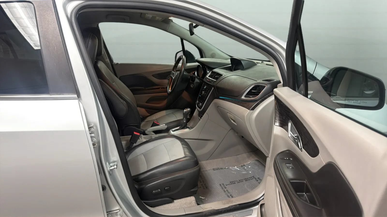 Used 2013 Buick Encore Leather FWD image 21