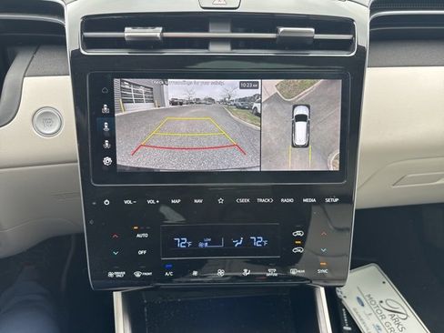 Used 2024 Hyundai Tucson Limited image 13