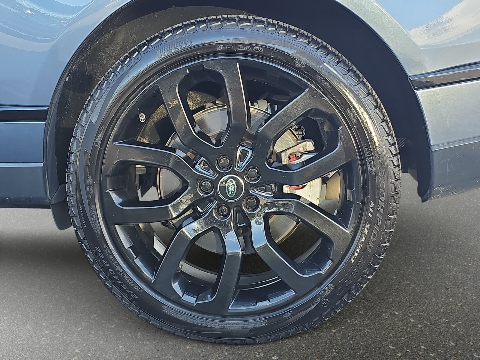Used 2020 Land Rover Range Rover HSE AWD/4WD image 14