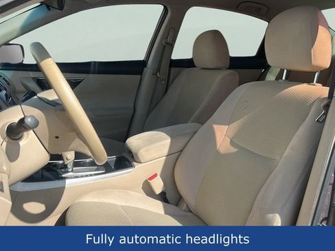 Used 2014 Nissan Altima 2.5 SV image 16