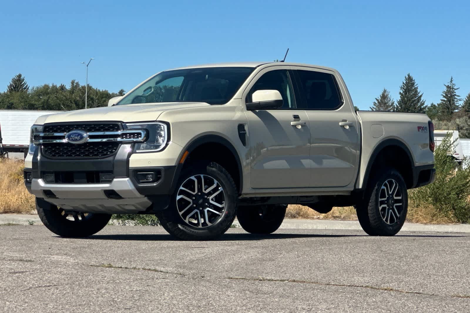 New 2026 Ford Ranger Lariat w/ FX4 Off-Road Package AWD/4WD image 1