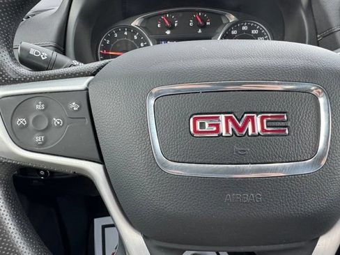 Certified 2024 GMC Terrain SLE w/ Driver Convenience Package FWD image 29