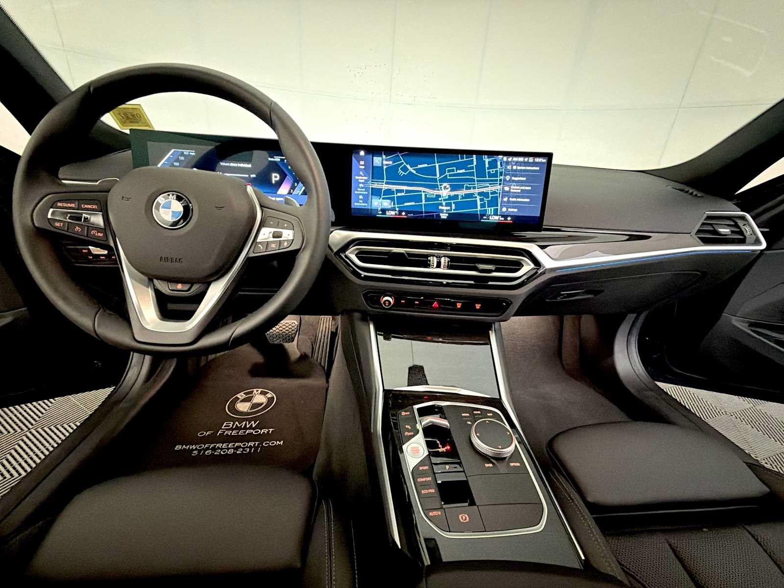 Used 2024 BMW 330i xDrive Sedan w/ Convenience Package AWD/4WD image 16
