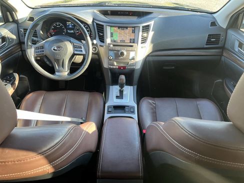 Used 2013 Subaru Outback 2.5i Limited AWD/4WD image 24