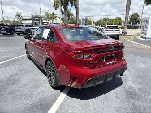 Used 2026 Toyota Corolla SE FWD image 6