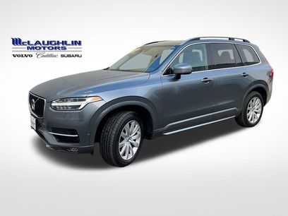 Used 2017 Volvo XC90 T6 Momentum