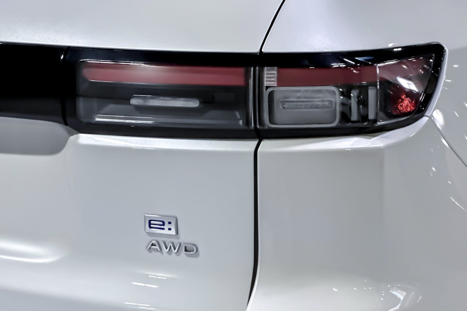 Used 2024 Honda Prologue EX image 28