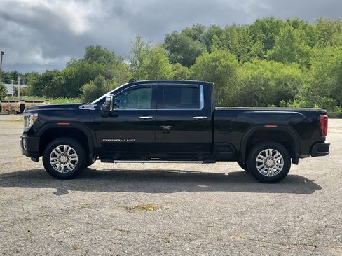 Used 2023 GMC Sierra 2500 Denali w/ Denali Ultimate Package AWD/4WD image 8