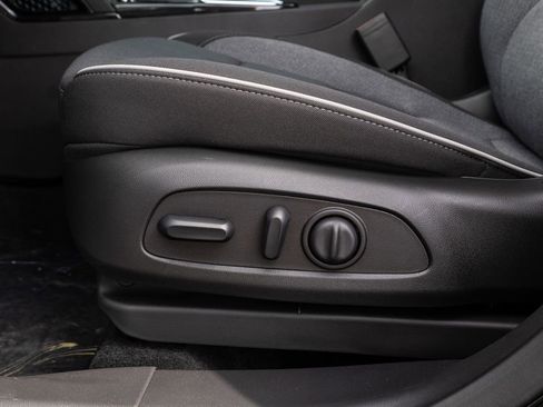 New 2026 Chevrolet TrailBlazer LT w/ Convenience Package image 21