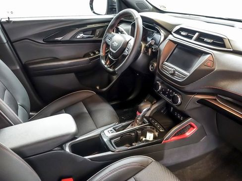 Certified 2023 Chevrolet TrailBlazer RS image 30