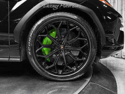 Used 2024 Lamborghini Urus S image 56