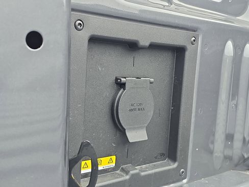 New 2026 Ford F150 XLT w/ Equipment Group 302A MID image 9