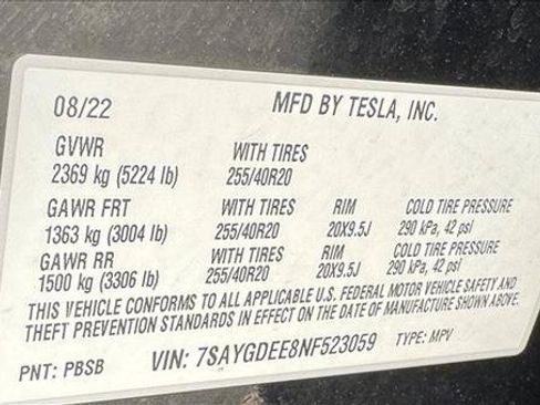 Used 2022 Tesla Model Y Long Range AWD/4WD image 22