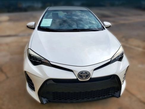 Used 2017 Toyota Corolla SE FWD image 16