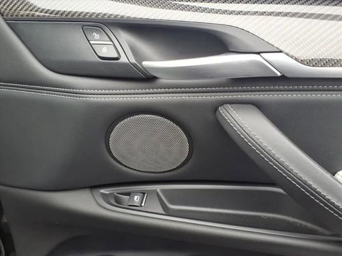 Used 2019 BMW X6 M image 10
