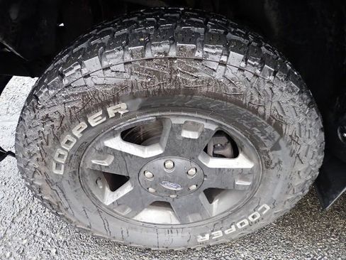 Used 2007 Ford F150 FX4 image 9