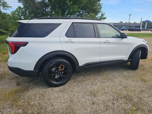 New 2026 Ford Explorer Tremor w/ Tremor Ultimate Package AWD/4WD image 3