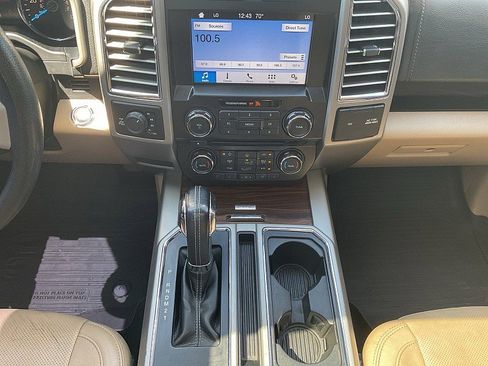 Used 2016 Ford F150 Lariat AWD/4WD image 10