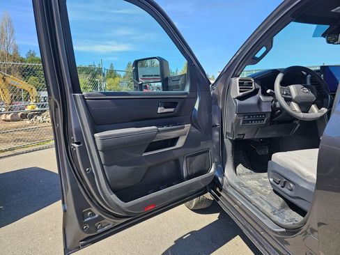 New 2026 Toyota Tundra SR5 AWD/4WD image 18