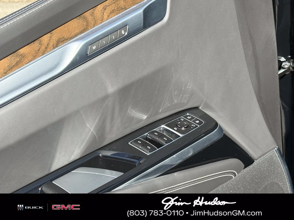 Certified 2026 Cadillac Escalade Platinum Luxury AWD/4WD image 21