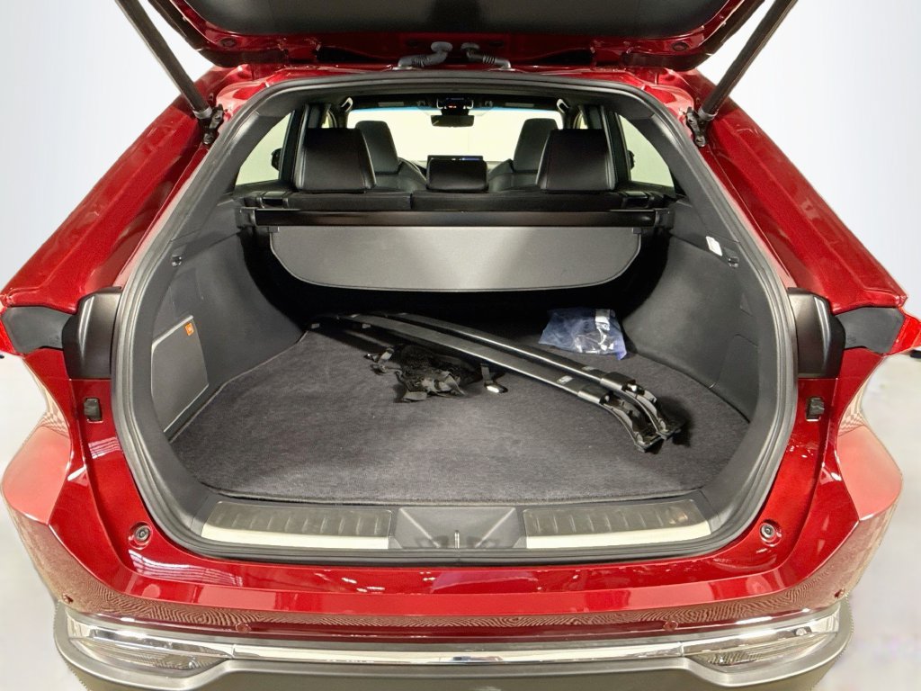 Used 2021 Toyota Venza Limited AWD/4WD image 27