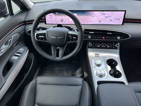 New 2026 Genesis GV70 2.5T Advanced w/ G1 Accessory Package AWD/4WD image 17