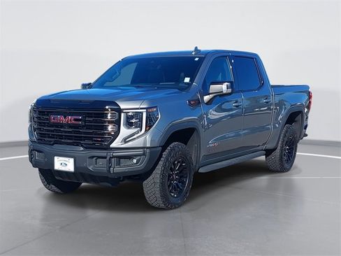Used 2023 GMC Sierra 1500 AT4X image 7