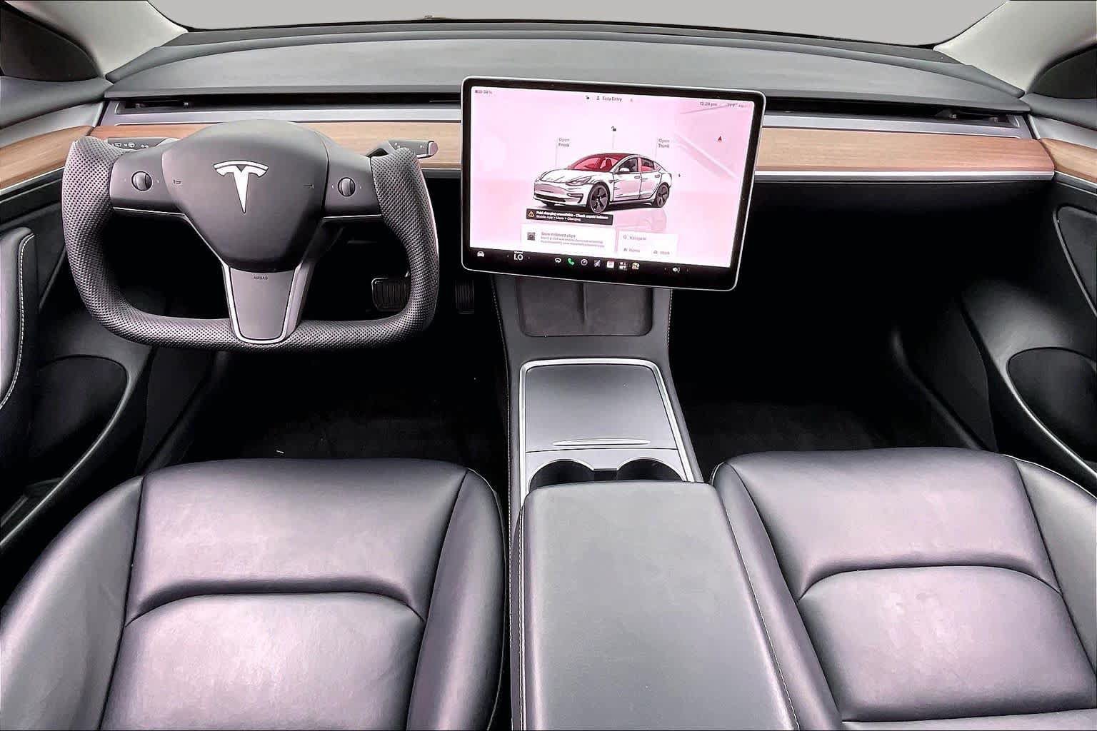Used 2023 Tesla Model 3 Standard Range RWD image 12