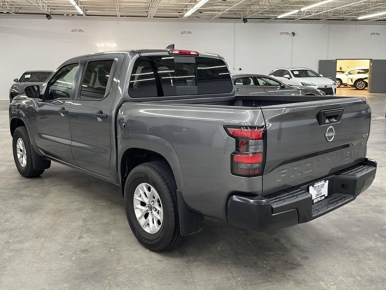 Used 2025 Nissan Frontier S AWD/4WD image 10