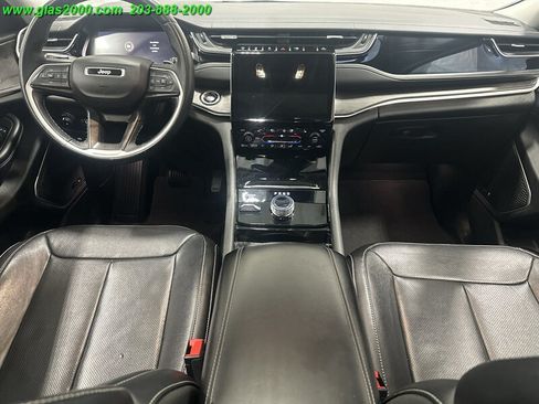 Used 2022 Jeep Grand Cherokee L Limited w/ Luxury Tech Group II AWD/4WD image 6