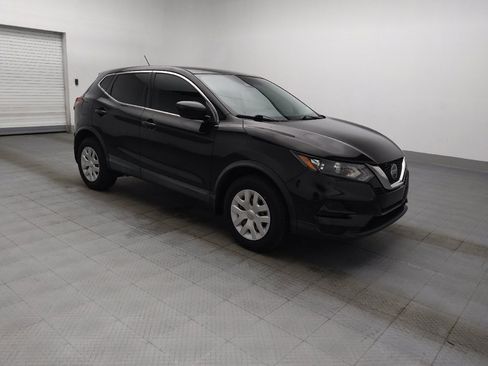 Used 2020 Nissan Rogue Sport S FWD image 11