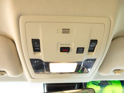 Used 2018 Lexus ES 350 w/ Premier Package FWD image 24