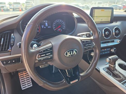 Used 2020 Kia Stinger GT AWD/4WD image 17