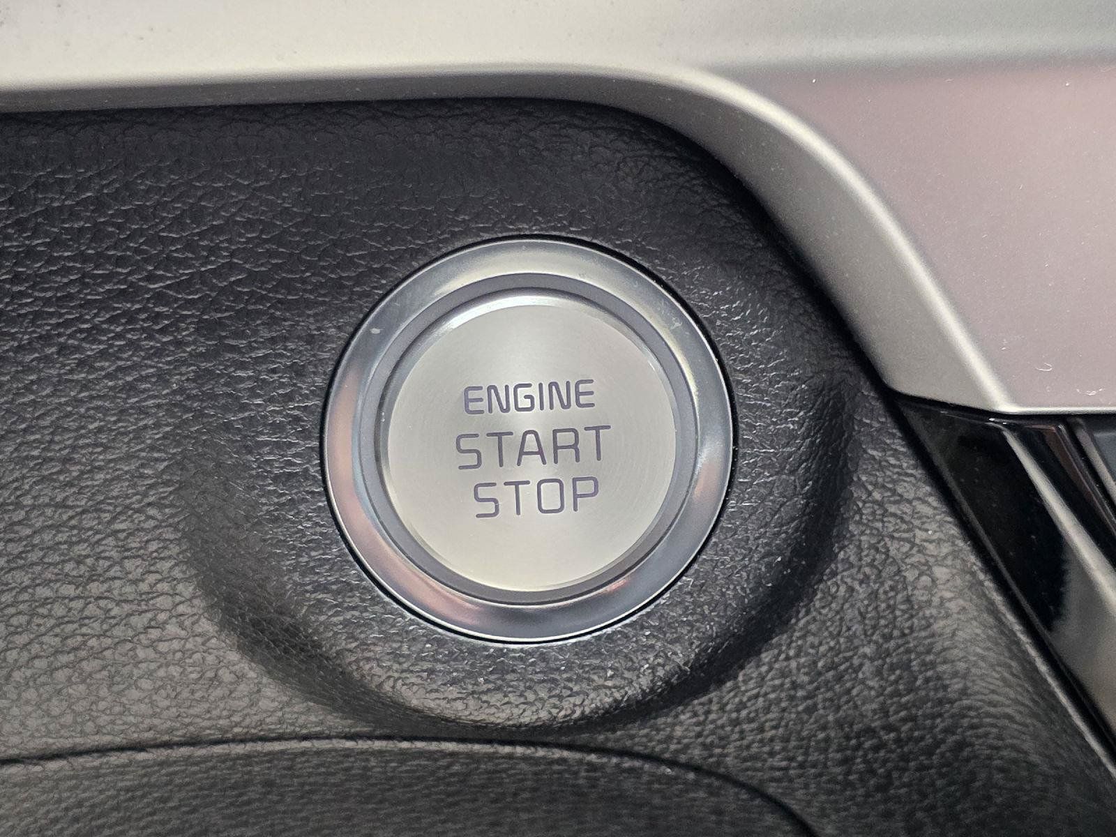 Used 2023 Kia Telluride S w/ S Sunroof Package FWD image 14