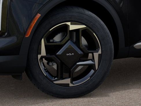 Used 2026 Kia Sportage EX image 9