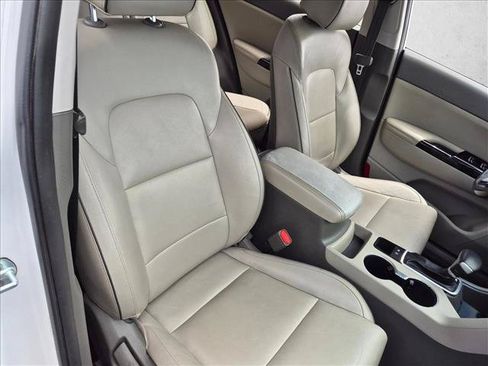 Used 2018 Kia Sportage EX w/ EX Premium Package FWD image 17
