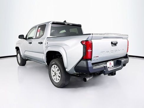 Used 2026 Toyota Tacoma SR image 7