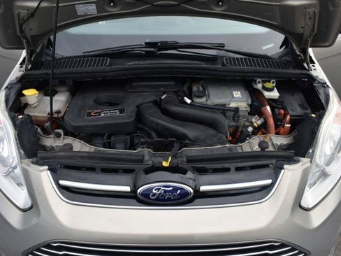 Used 2015 Ford C-MAX Energi SEL w/ Equipment Group 303A FWD image 13