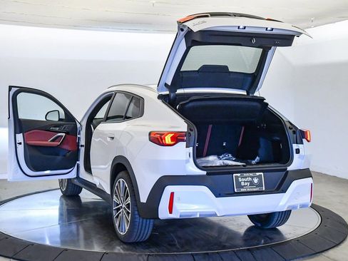 New 2026 BMW X2 xDrive28i w/ Technology Package image 27