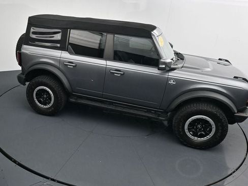 Certified 2023 Ford Bronco Outer Banks w/ Sasquatch Package AWD/4WD image 26